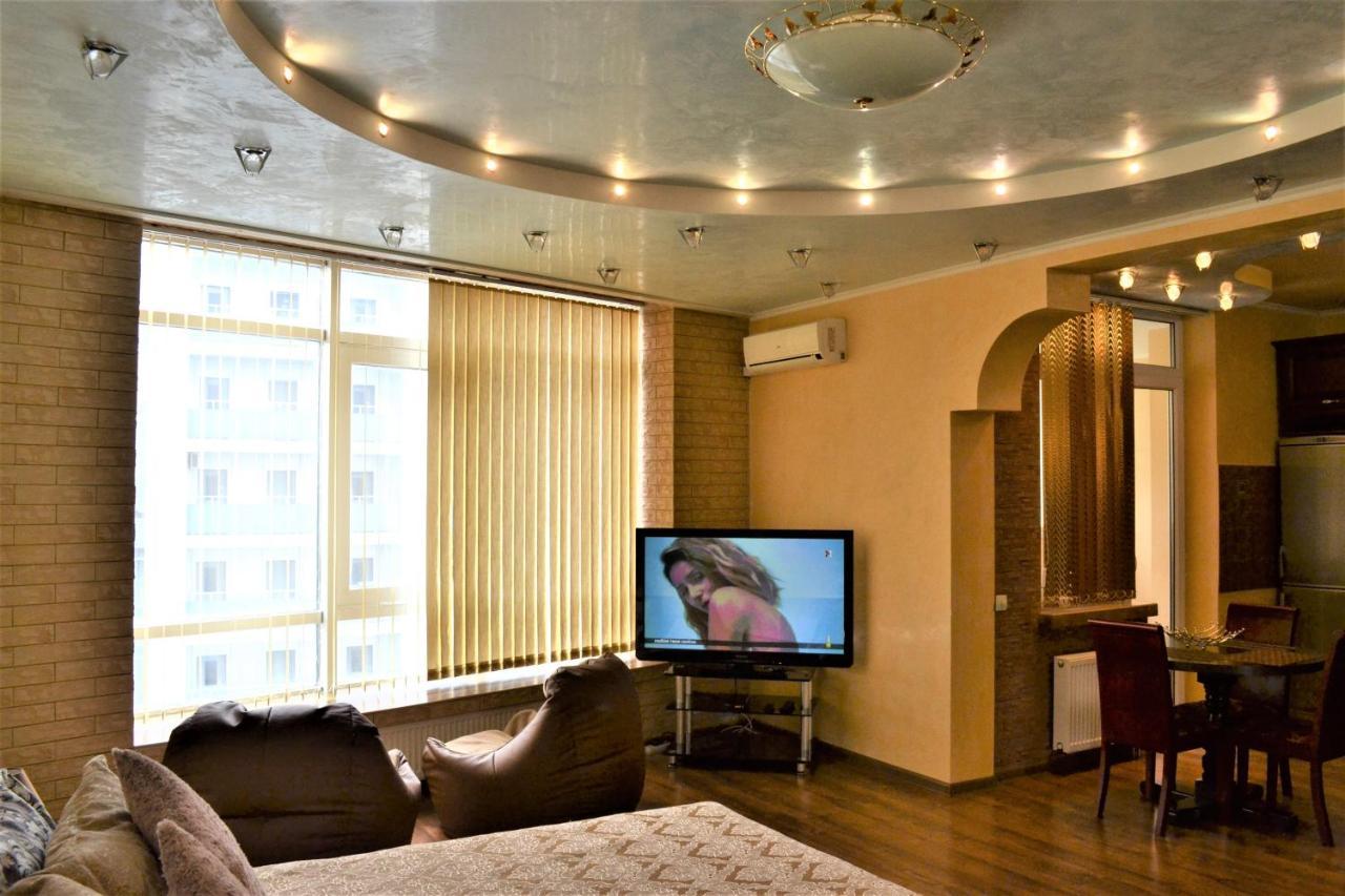 Vip Апартаменти З Видом На Озеро Kyiv Exterior foto